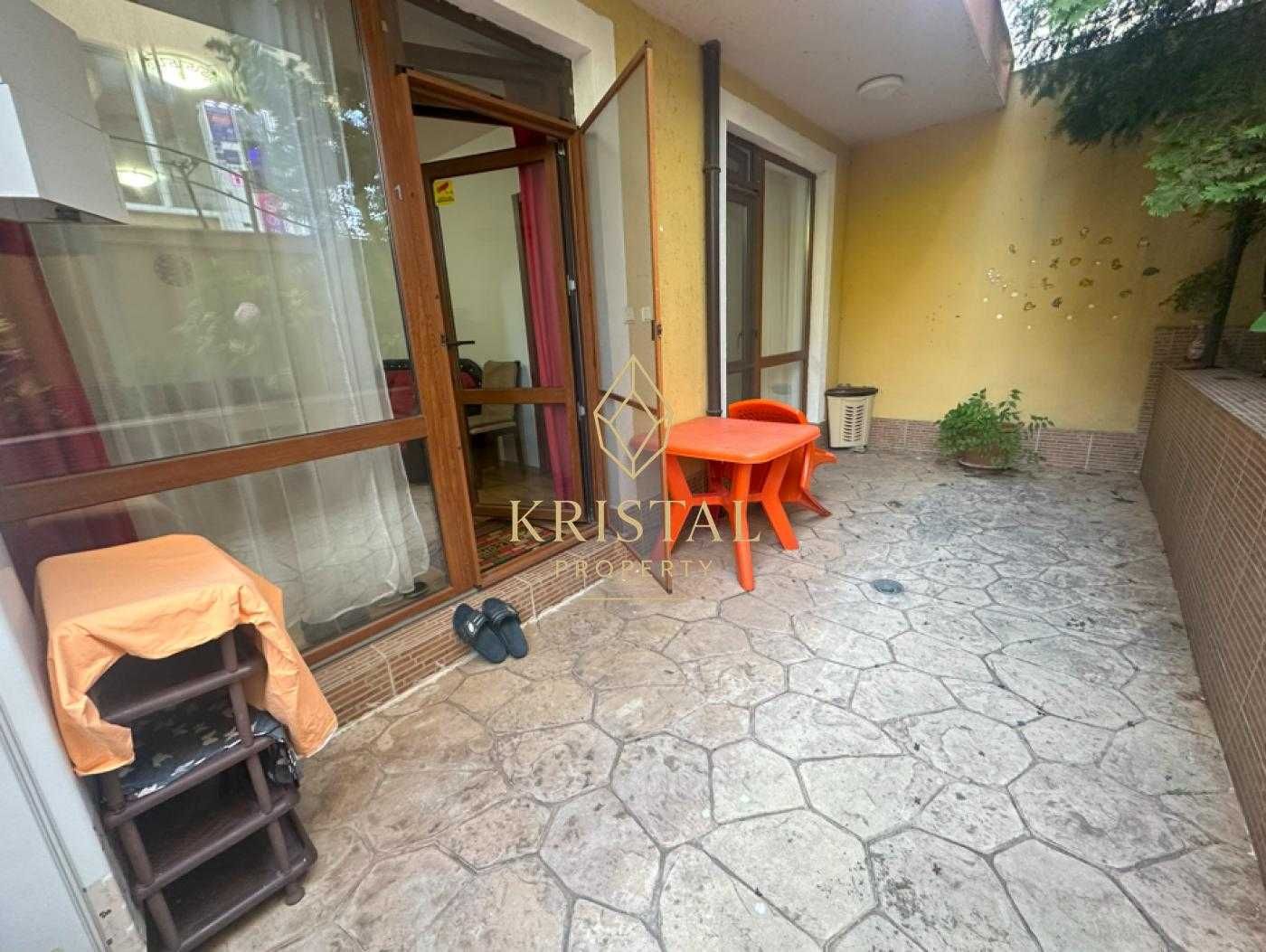 ID: 270 Двустаен апартамент в жилищен комплекс в Свети Влас