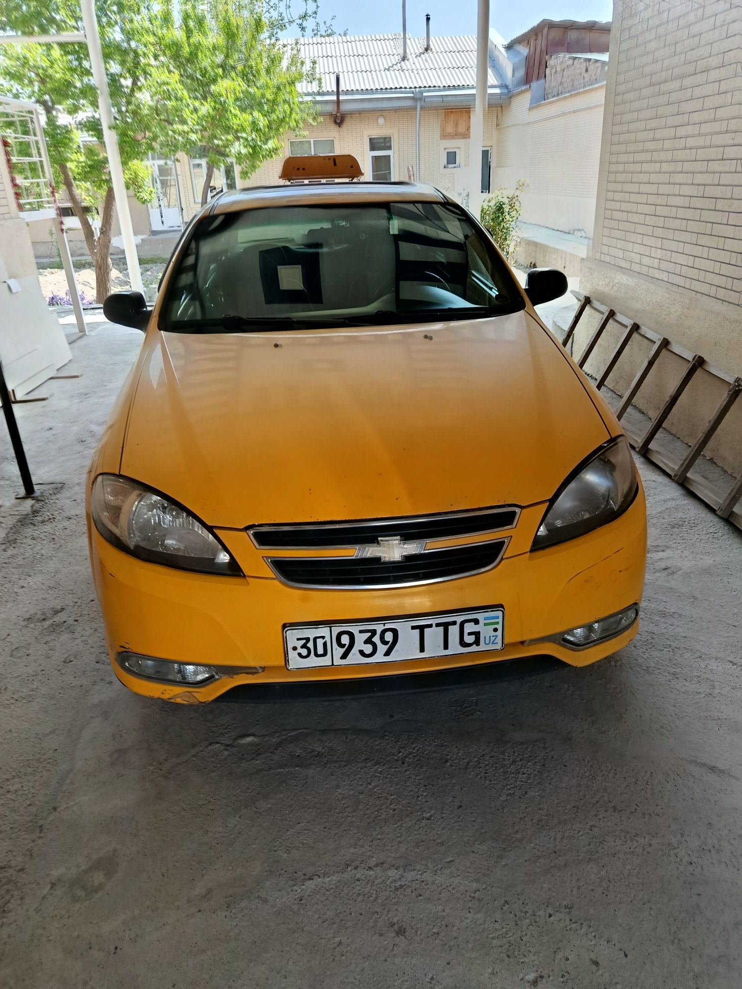 Chevrolet lasetti gentra qilingan