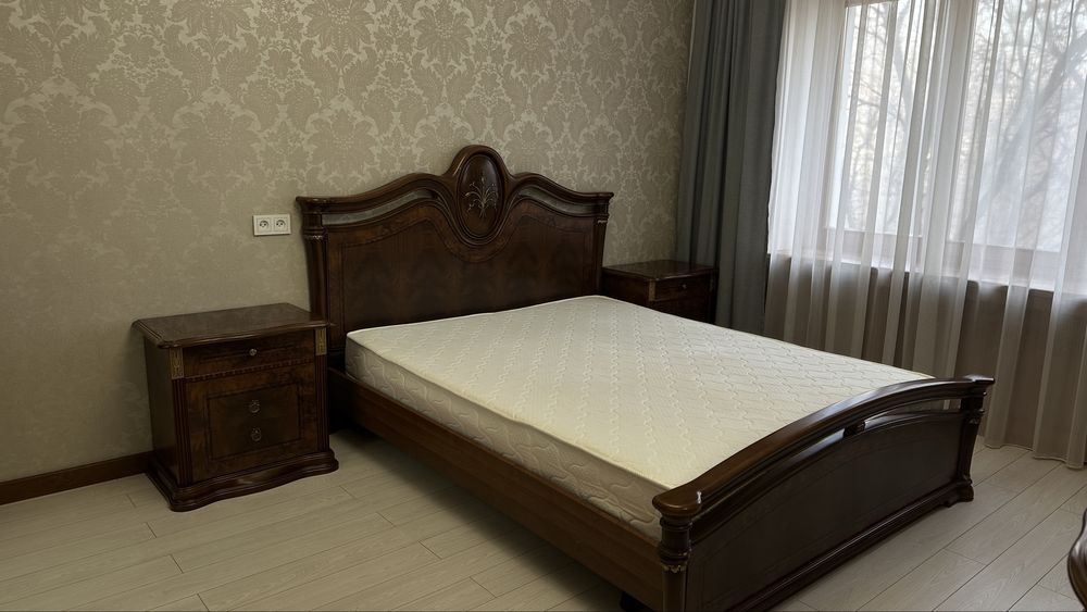 Спальный гарнитур комплект.