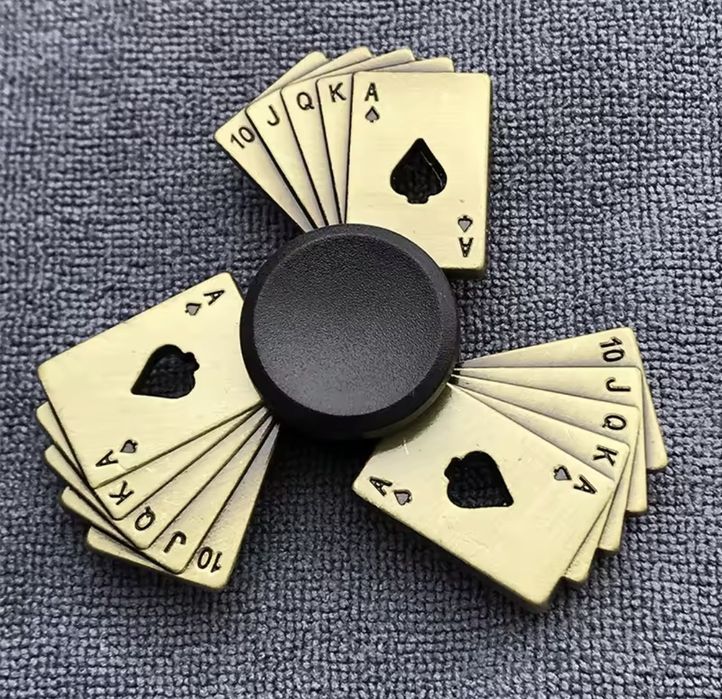 Spiner model joc poker