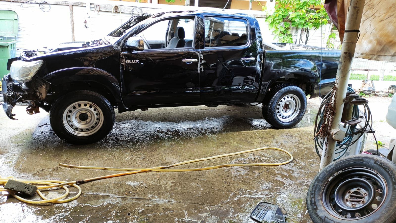 Toyota hilux 2015 avariat