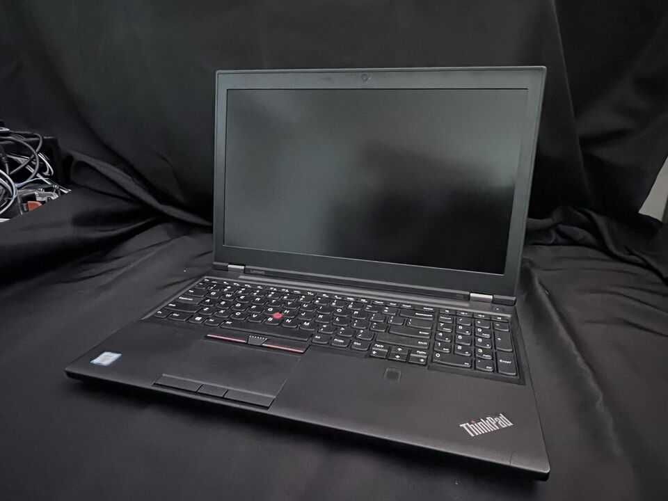 Lenovo ThinkPad P50 Nvidia i7-6820HQ/16GB DDR4/512GB SSD/15 FHD/M1000