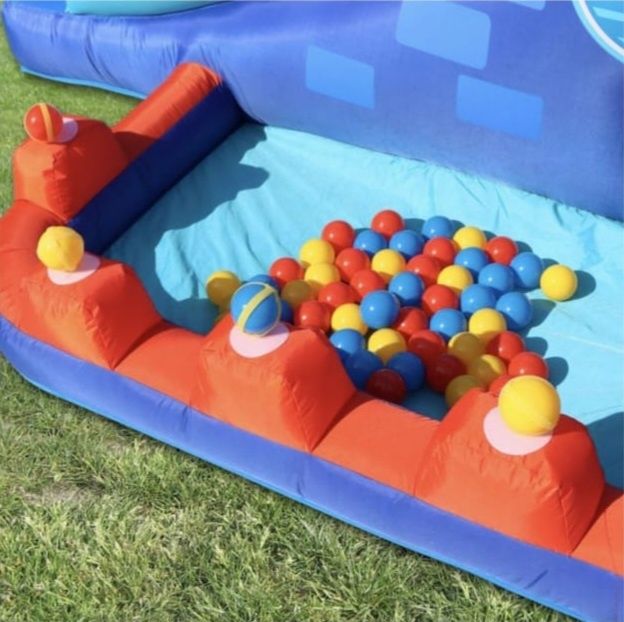 Inciriere castel gonflabil