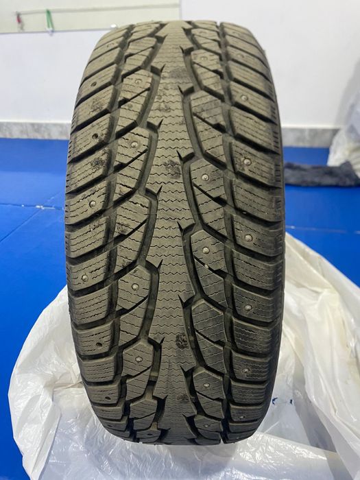 Шыны в хорошом состояний 225/55/17