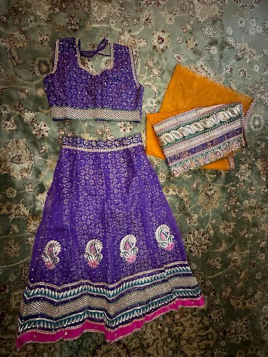 Индийские платья