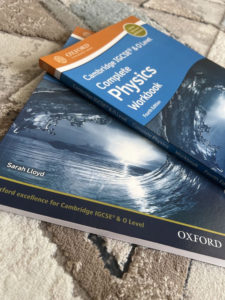 книга по физике(cambridge igcse physics workbook, 4th edition