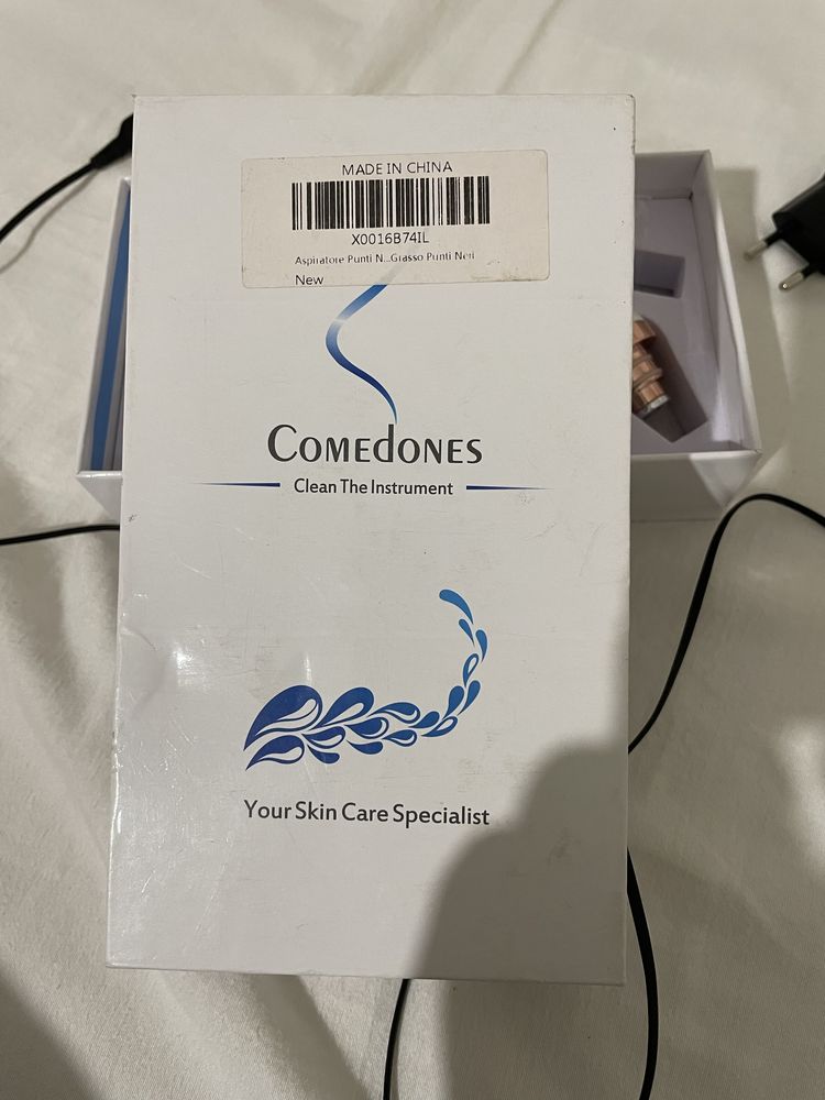Aparat de scos cosuri si puncte negre cu vacuum