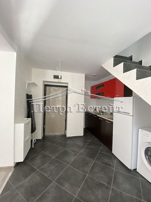 Дава се под наем Двустаен апартамент в Варна, Гръцка махала - 70 кв.м за 433.5 € - Снимка #4