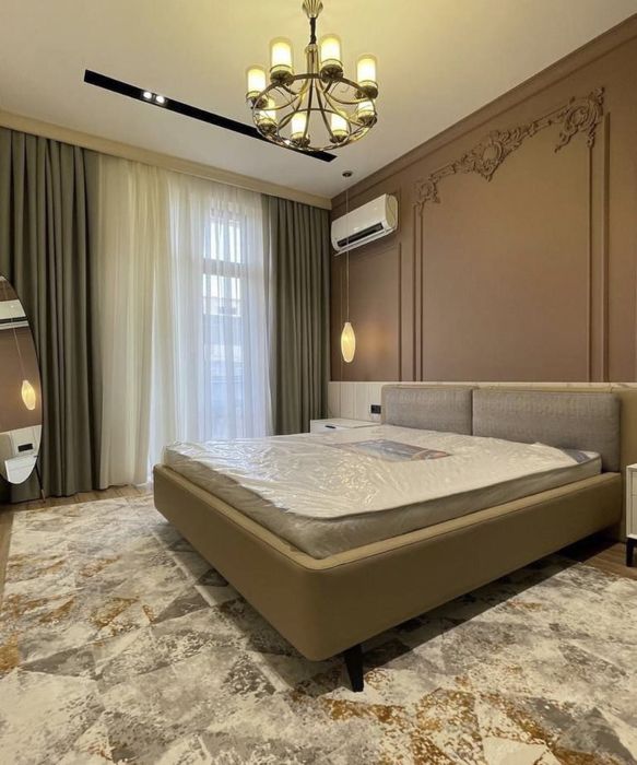 Срочно сдается квартира ЖК Парисен! Яккасарайский район!