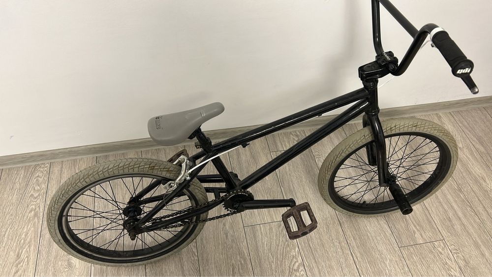 Vand bicicleta BMX