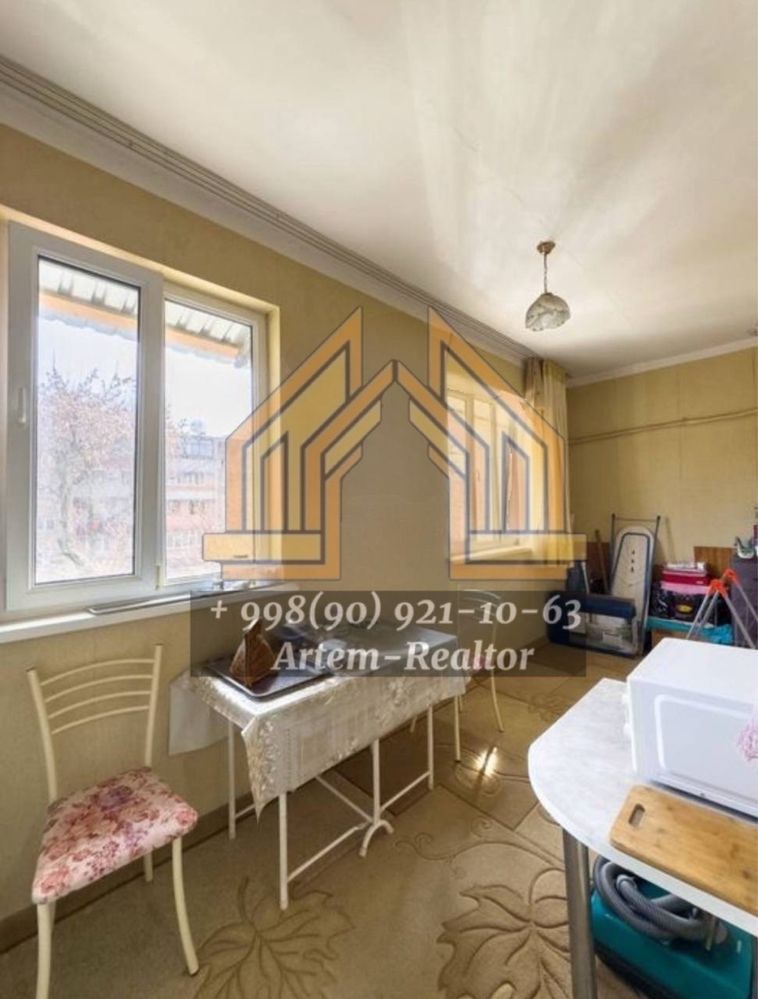 ‼️Буз-2 Эко базар м-Ялангач‼️2/3/5 , кирпич , балкон 2*6 , 55м2 .