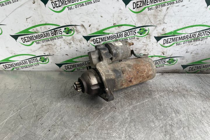 Electromotor 1 005 821 744 Volkswagen VW Golf a 4-a generatie