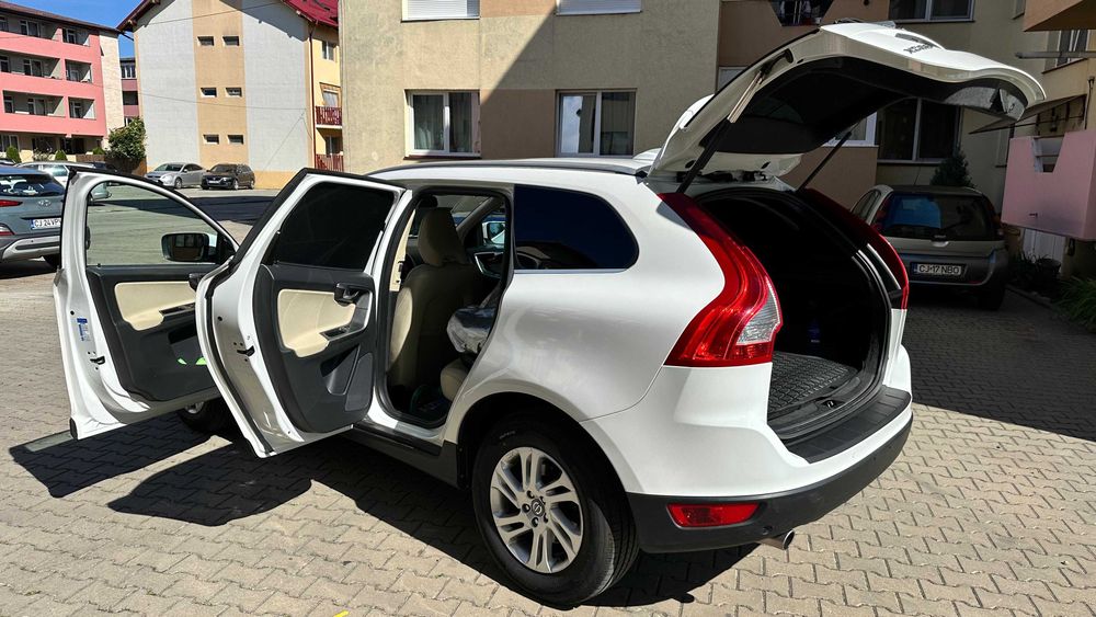 volvo/schimb xc60 2011 163 cp merita citit anuntul!
