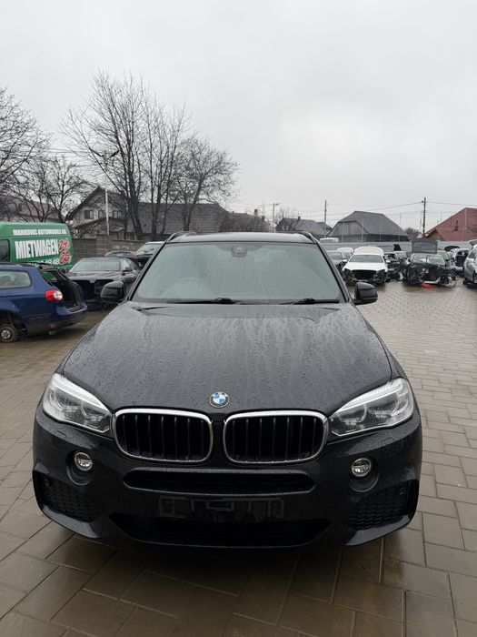 Dezmembrez bmw x5 f15 pachet m , 3.0 diesel 258 cai