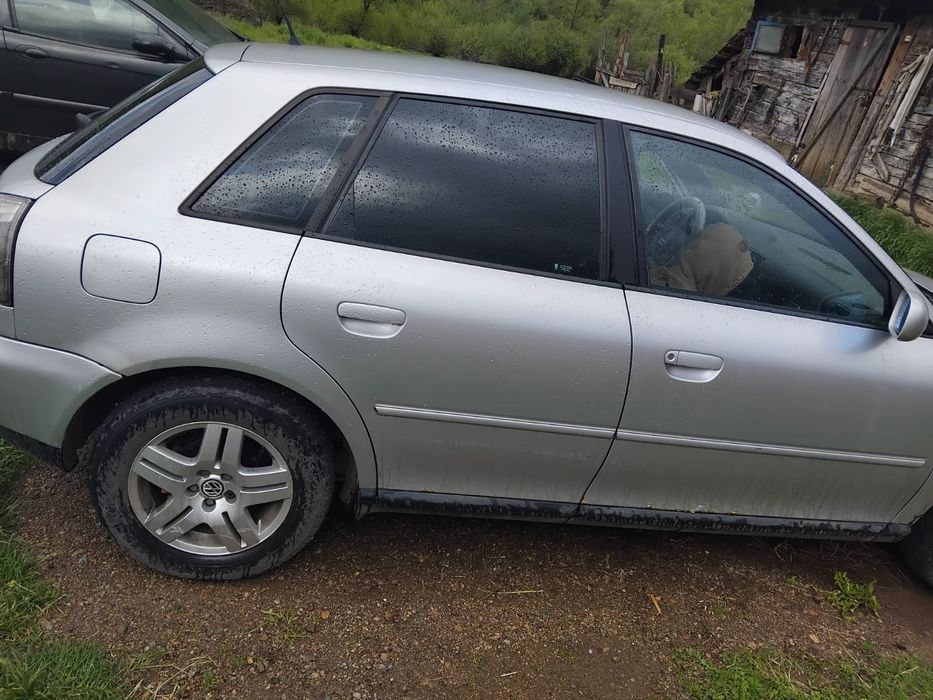 Vând Audi A3 fără acte pn m-ai multe detalii in privat