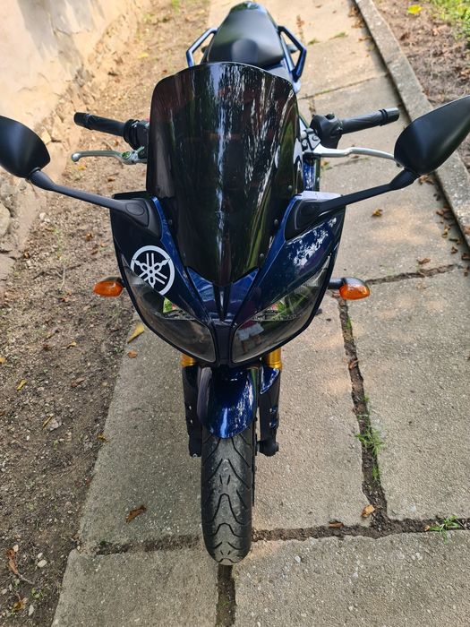 Yamaha Fz1 /fz8 /fz6 Fazer import Italia