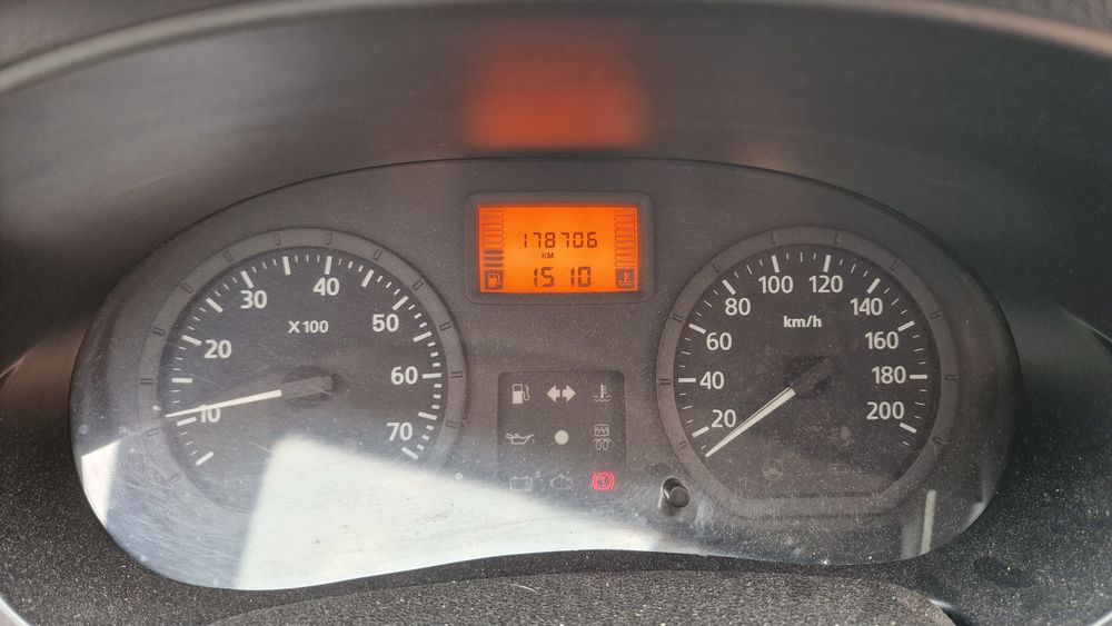Dacia Logan 1.4 MPI, 2006, 178.000 km, un singur proprietar