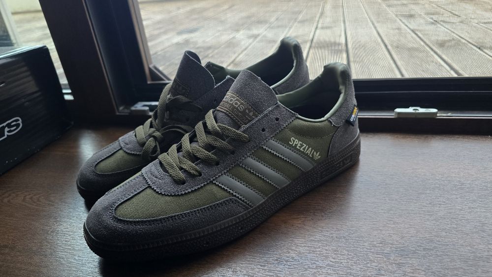 Adidas Spezial 44
