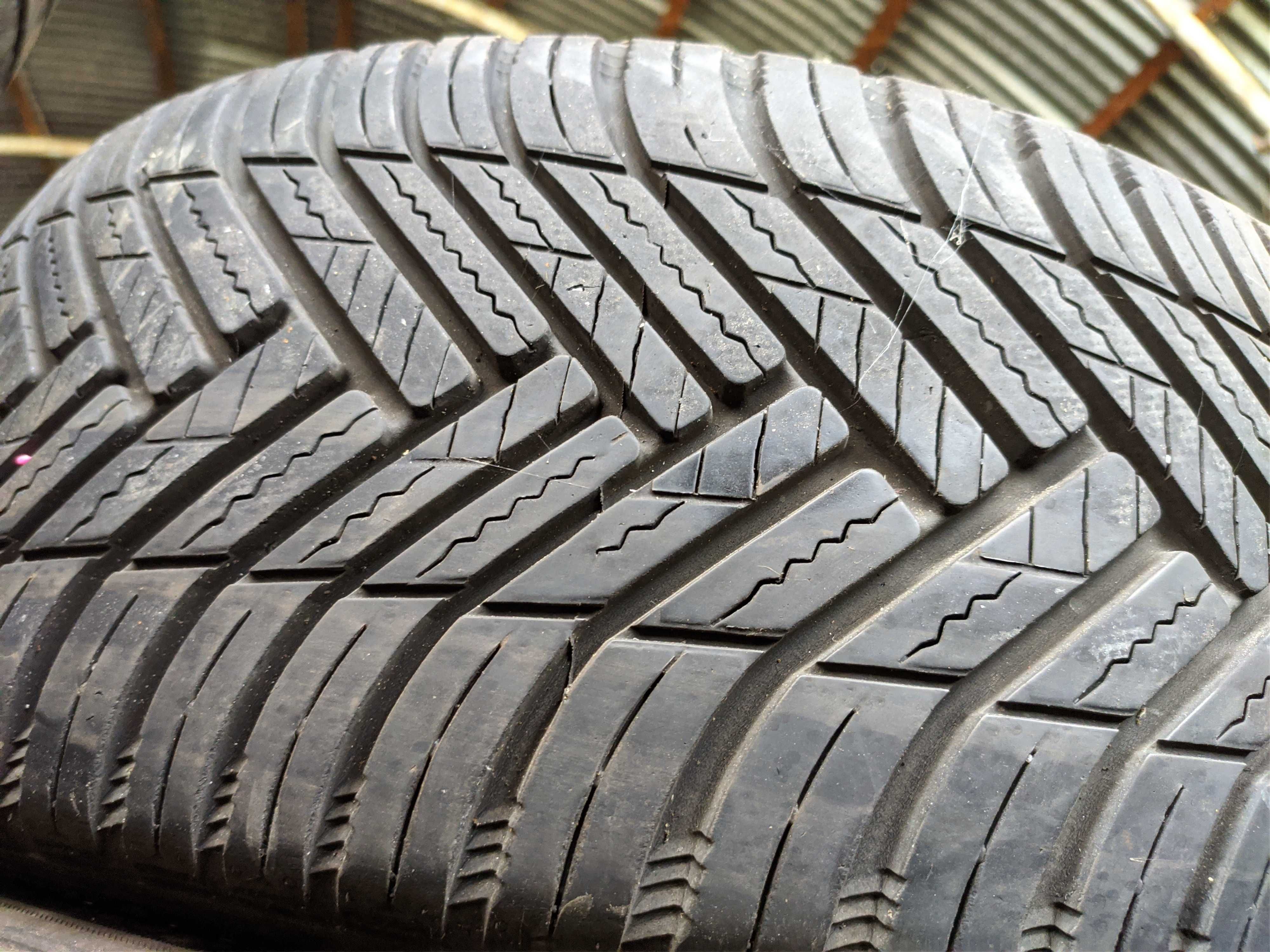 2бр Всесезонни гуми 195 45 16 - Hankook