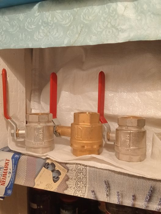Vând robineți de 2",1",1/2,3/4etc