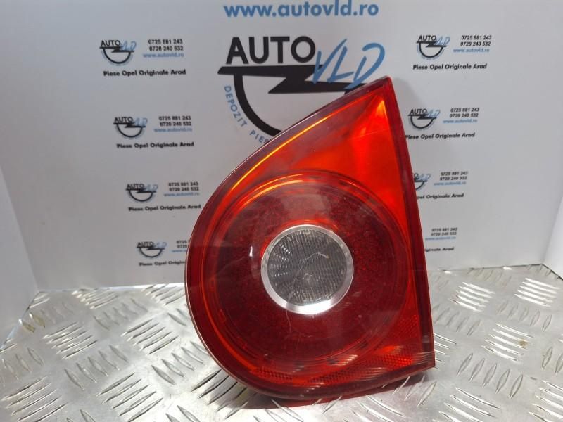 Stop haion / portbagaj dreapta Volkswagen Golf 5