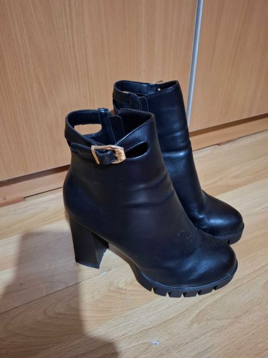 Сапоги осенние размер 37