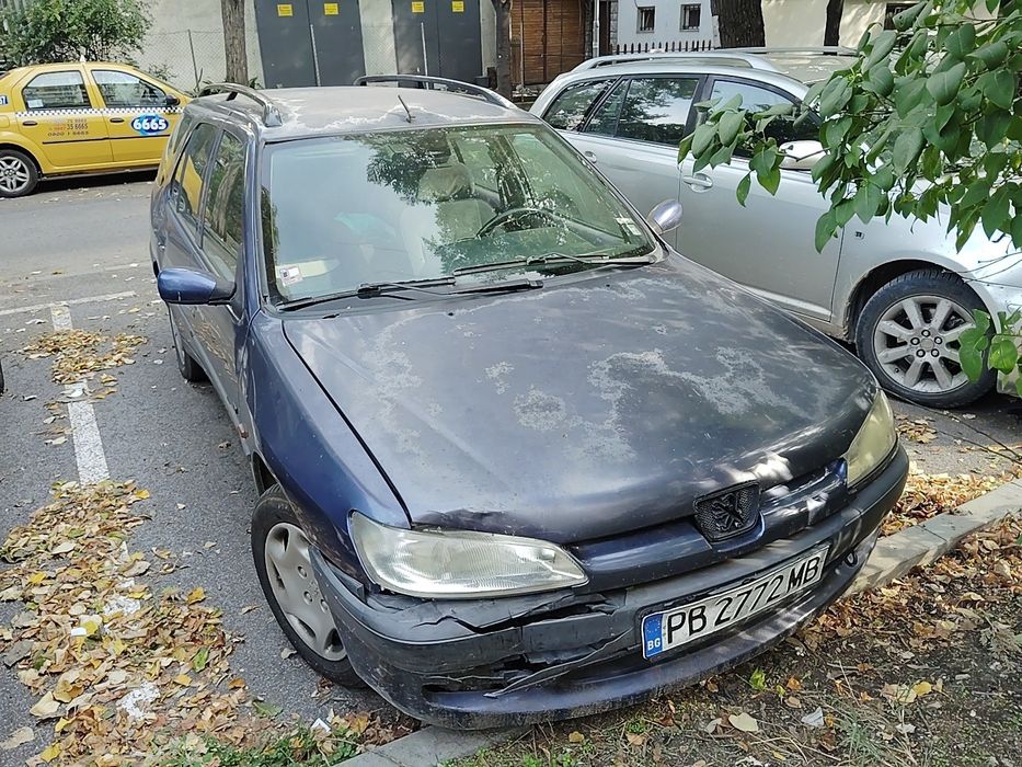 Пежо 306, комби, в движение