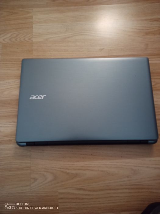 Laptop Acer Aspire E15 E5-511- P4SN DEFECT