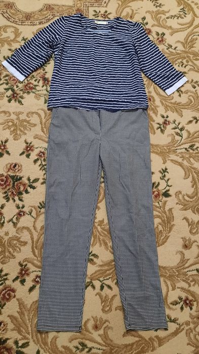 Айоллар кийими сотилади