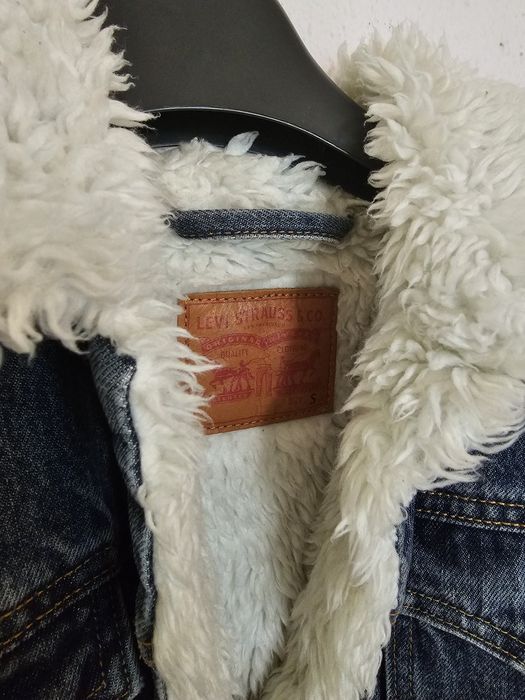 Дънково яке Levi's - перфектно състояние