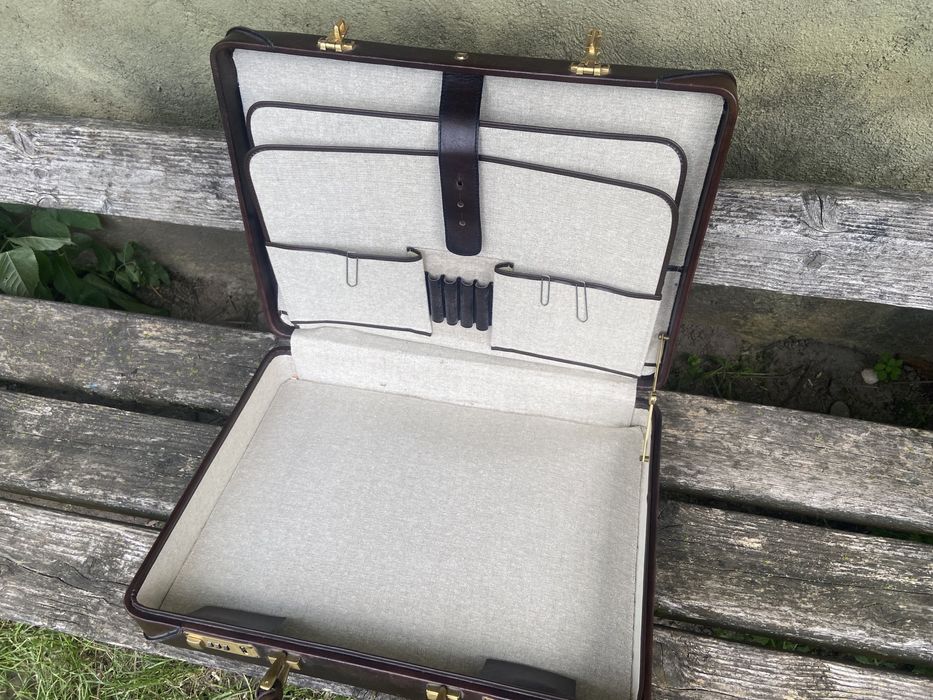 Servieta, geanta, diplomat din piele naturala