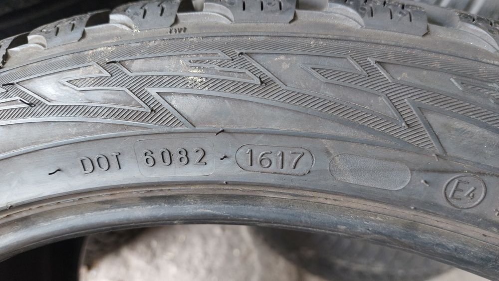 Зимни гуми 295/35/21 Nokian WR Suv3 2 броя