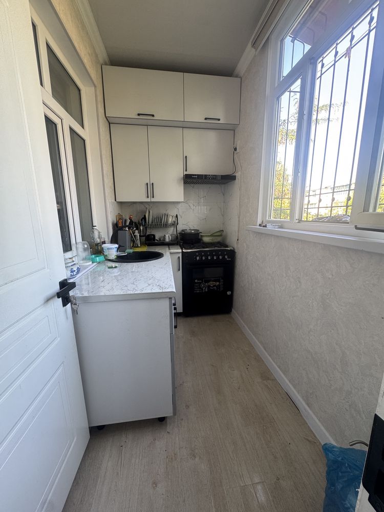 Продам квартиру 2 в 3 в яшнобадском районе