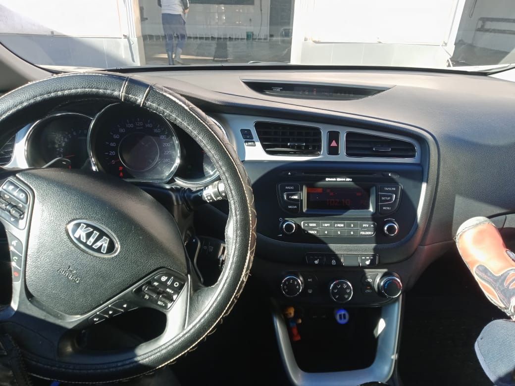 Kia ceed  2014 г/в