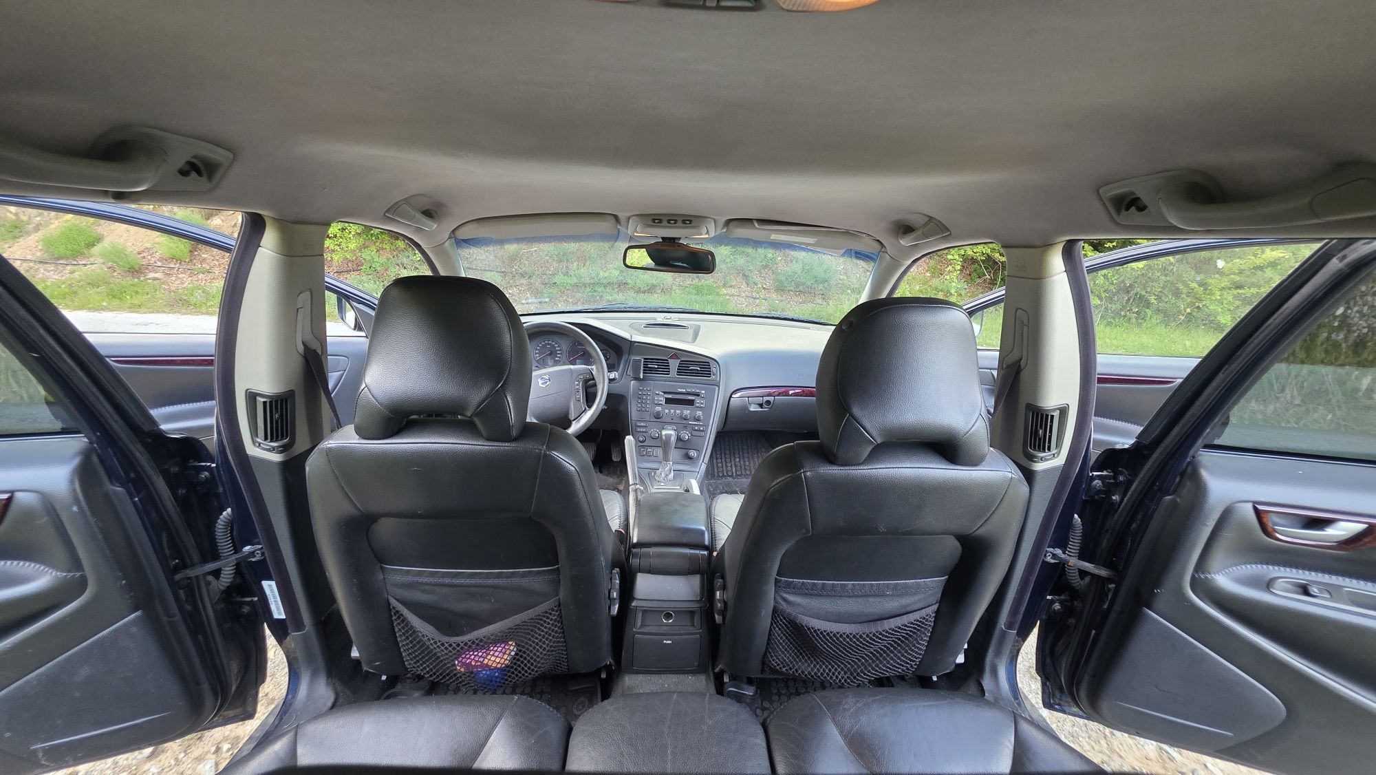 Volvo XC70 2.4 автомат