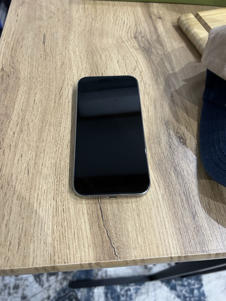 Iphone 15 pro 256 gb