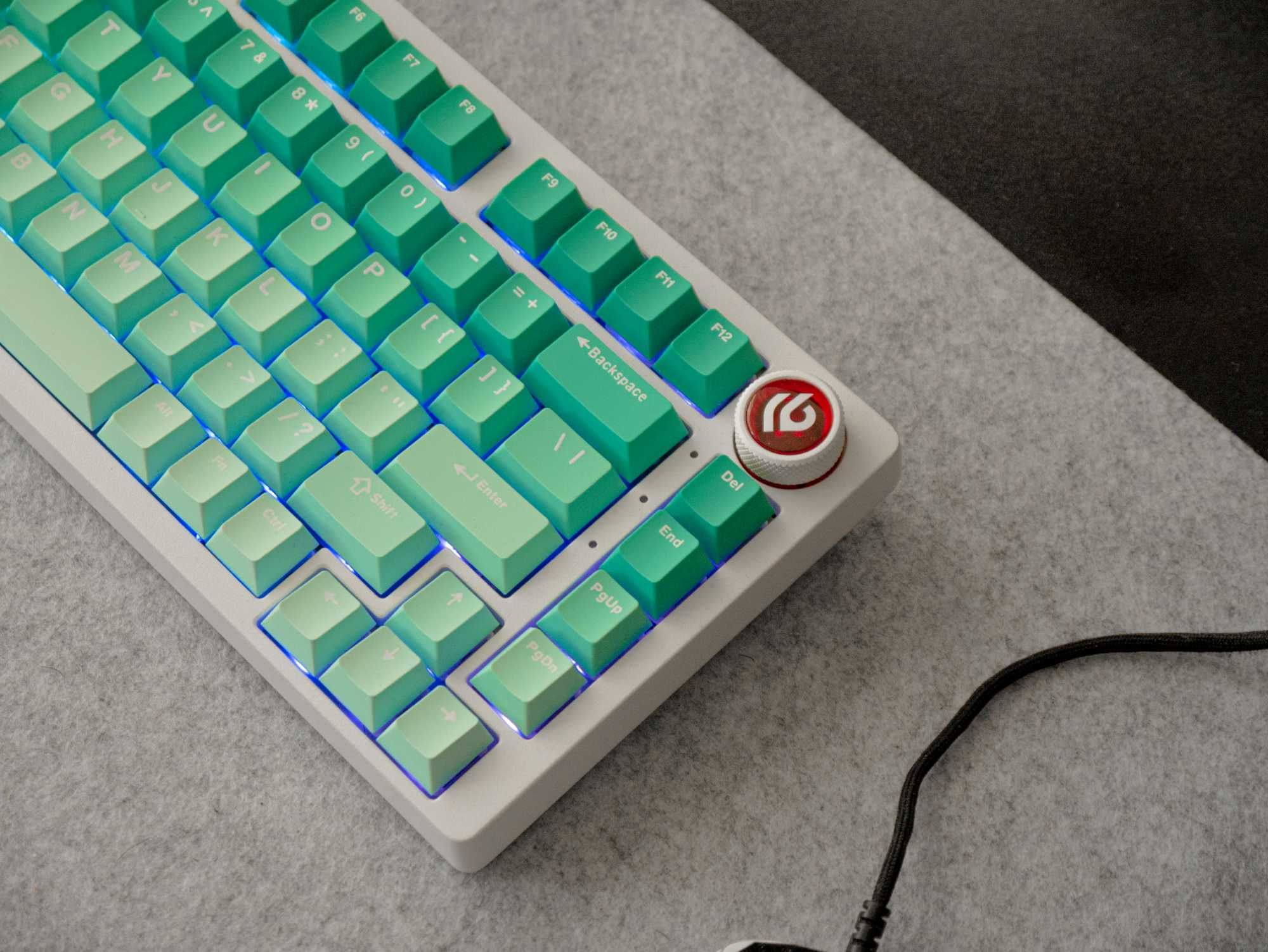 Tastatura Custom Leobog HI75 Switch lubrifiat tactil