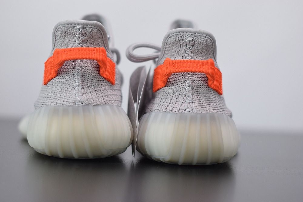 Yeezy Boost 350 V2 Tail Light