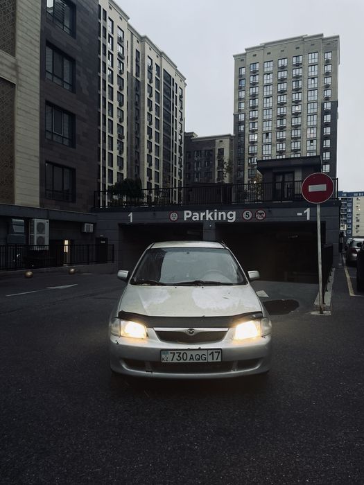 Продается машина Mazda 323