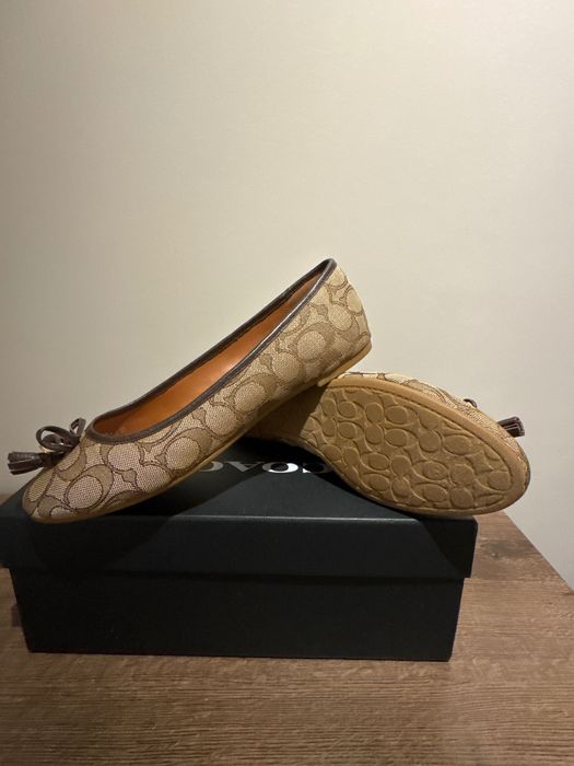 Нови пантофки Coach,размер38