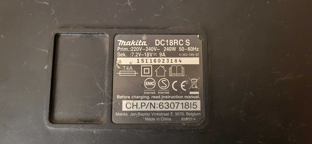 Makita Incarcator DC18RC S  fuctional