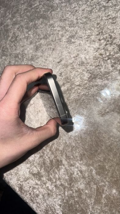 Продается iphone 15 pro состояние хорошее