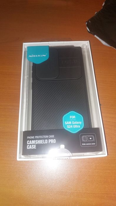 Продам чехол Samsung S24 Ultra