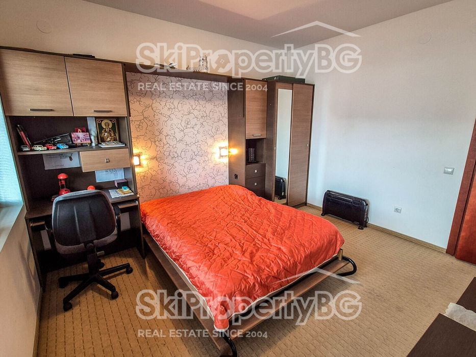 Обзаведен апартамент в Голф клуб Ибър с гледка към Рила!