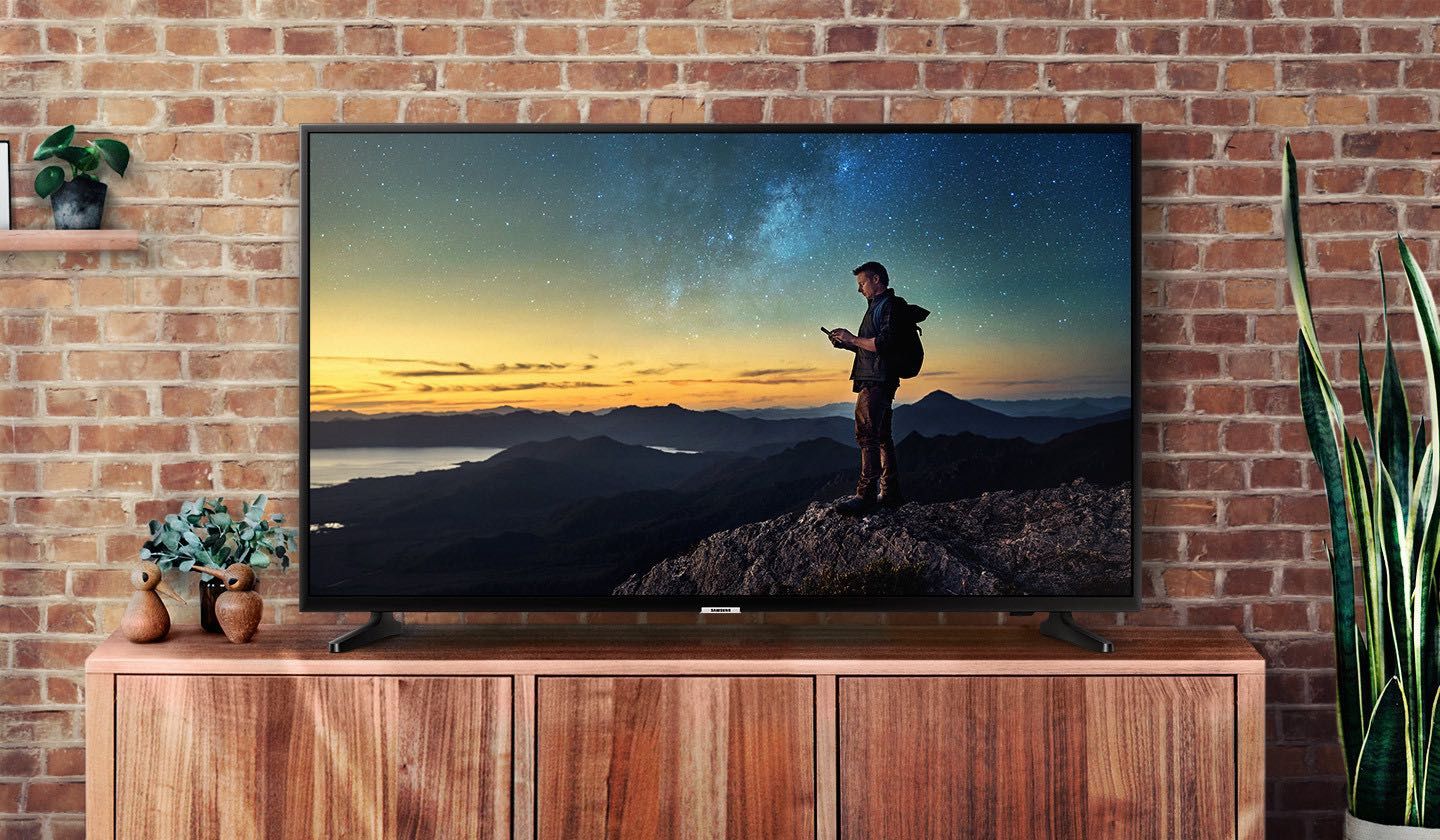 Телевизор Samsung 43 Smart TV с прошивкой и каналы !