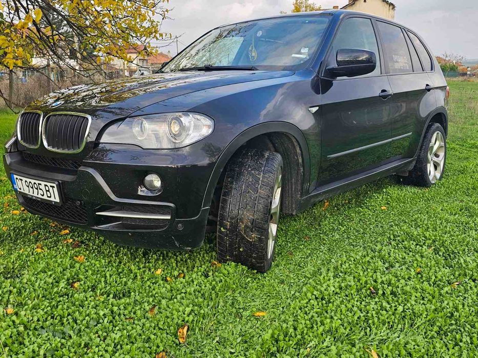 Автомобил BMW X5