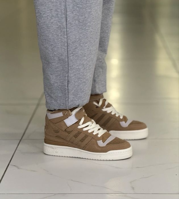 | Adidas обувь |
