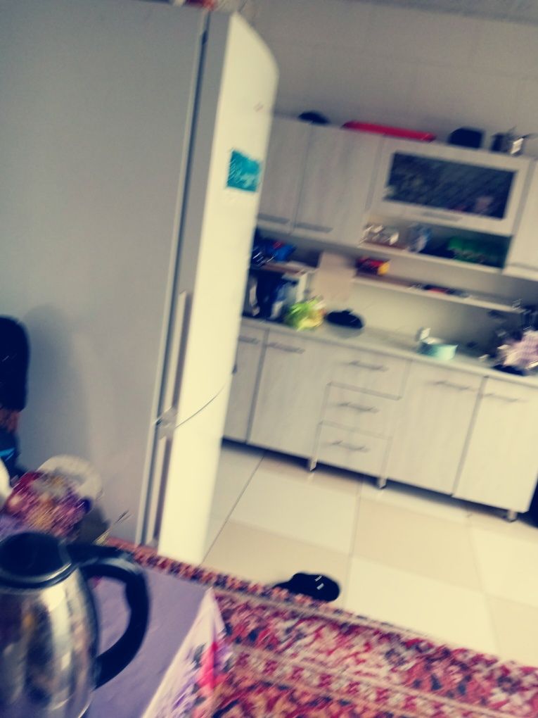 Oshxona mebil sotiladi