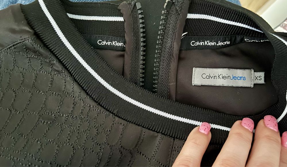 Calvin Klein XS топ блуза