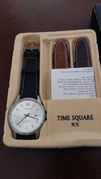 Часовник TIME Square